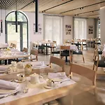 Hotel Triangel Boutique 4*