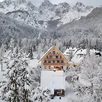 Triangel Boutique Hotel 4*