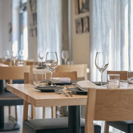 Triangel Boutique 4*