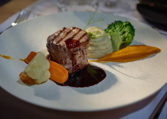 Triangel Boutique 4*